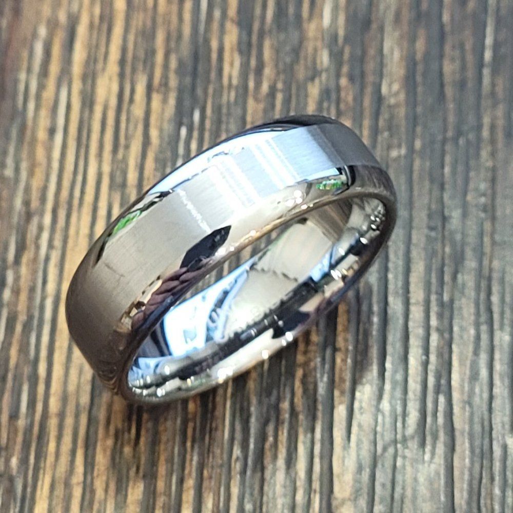 New Real Men's Tungsten Ring Silver and Brushed Steel Wedding Ring Size 9-14